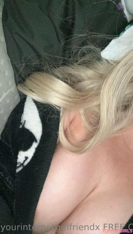 Yourinternetgirlfriendx nude leaked OnlyFans photo #4