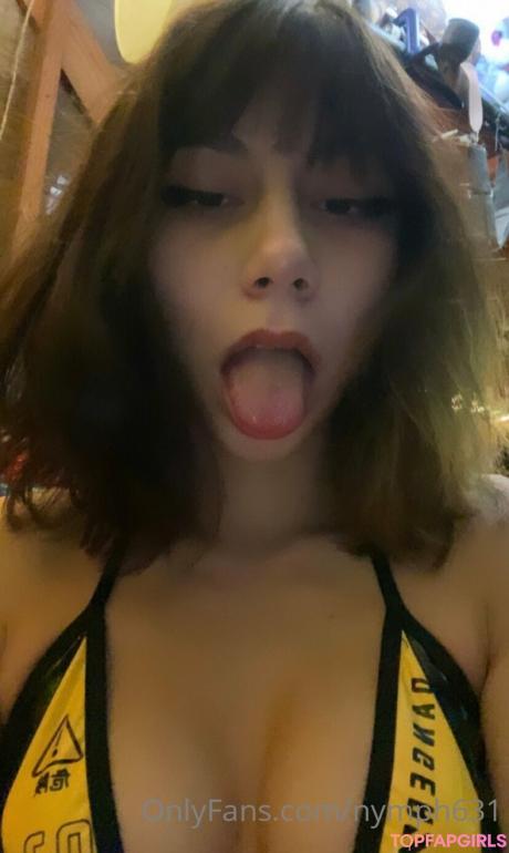 Charlotte nude leaked OnlyFans photo #104
