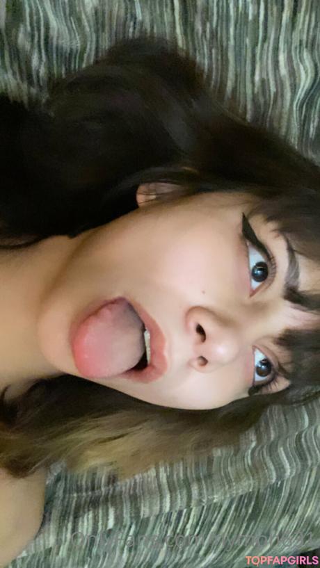 Charlotte nude leaked OnlyFans photo #117