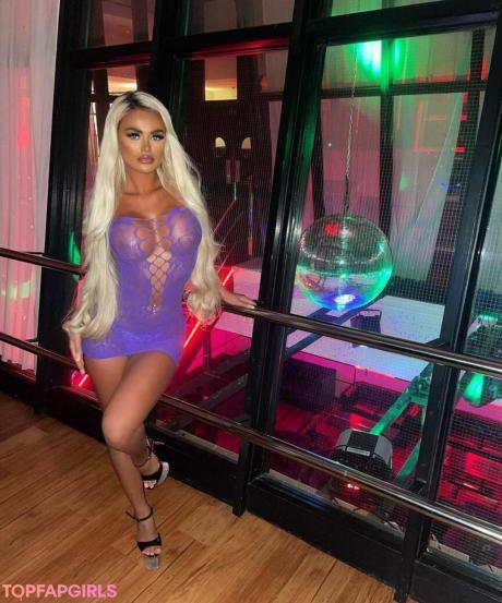 Courtney nude leaked OnlyFans photo #12