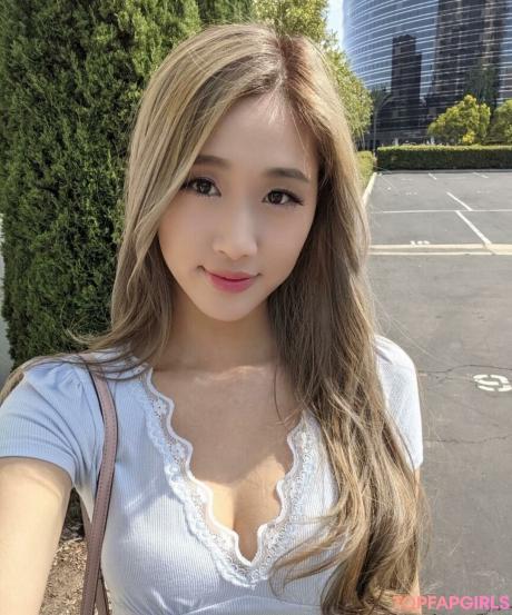 Yougelly nude leaked OnlyFans photo #20