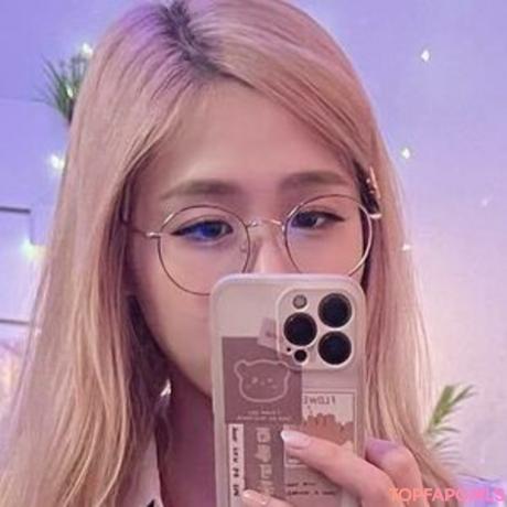 Yougelly nude leaked OnlyFans photo #37