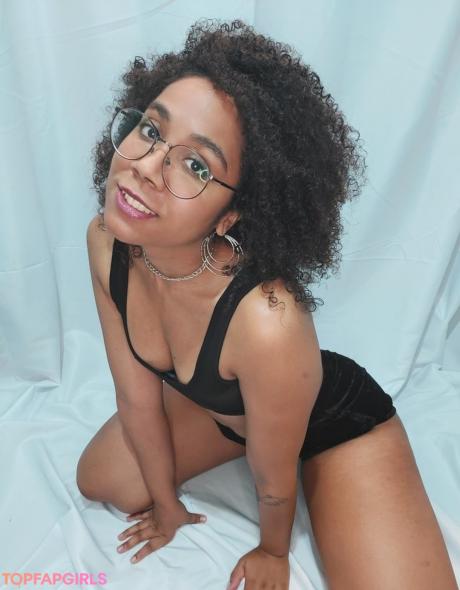 Slightly nude leaked OnlyFans photo #3