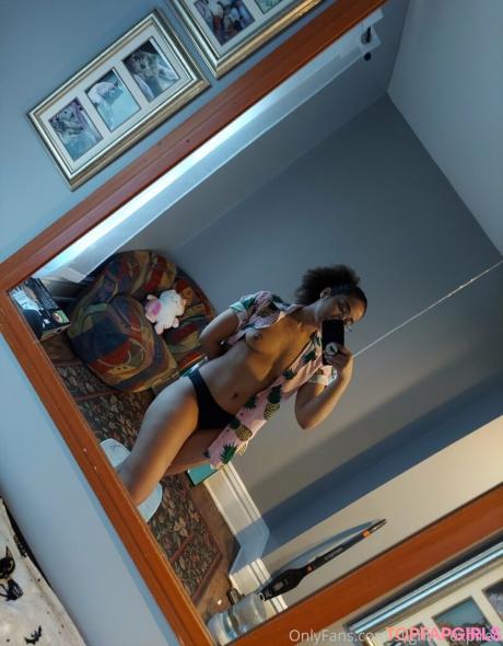Slightly nude leaked OnlyFans photo #40