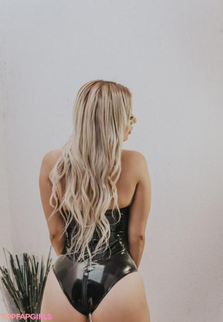 Alemia nude leaked OnlyFans photo #96
