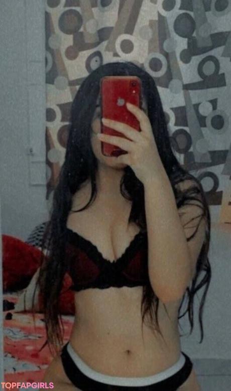 Aylin nude leaked OnlyFans photo #6