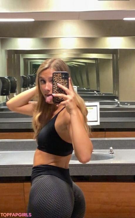 Marianna nude leaked OnlyFans photo #24