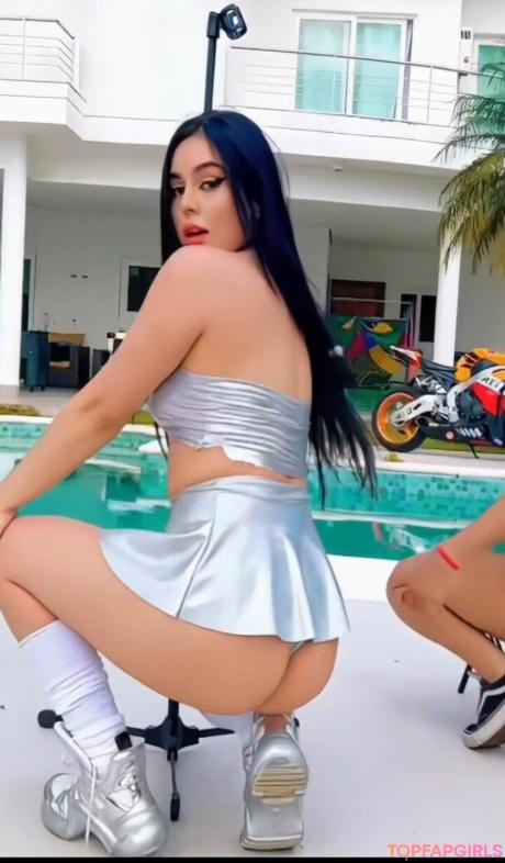 MC nude leaked OnlyFans photo #27