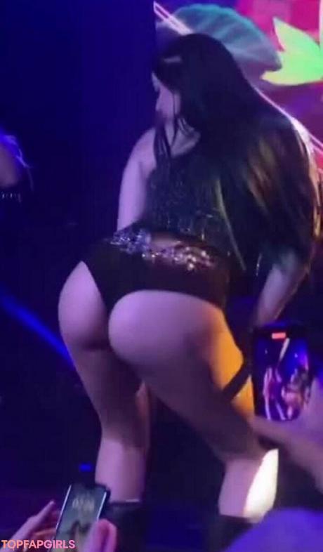 MC nude leaked OnlyFans photo #38