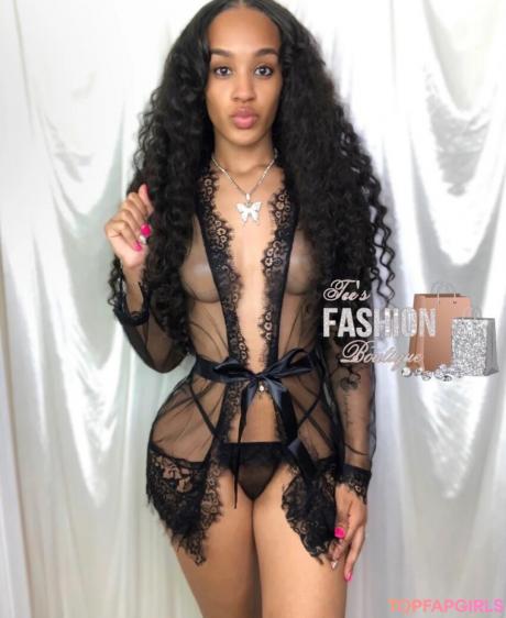 Tiahnie nude leaked OnlyFans photo #5