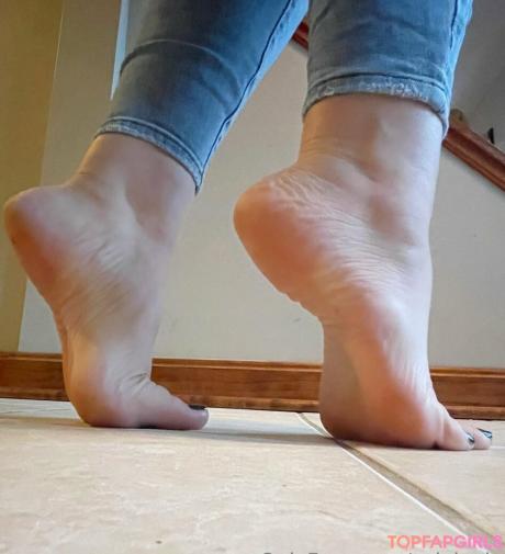 Solelygia nude leaked OnlyFans photo #24