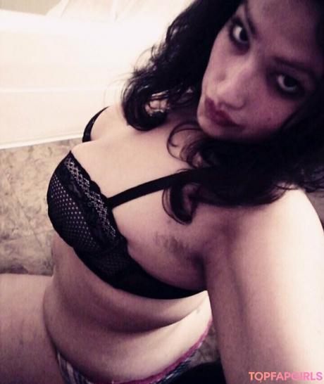 Spacevvitch666 nude leaked OnlyFans photo #60