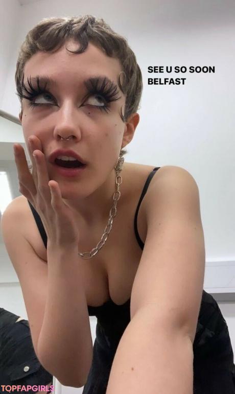 Chloe nude leaked OnlyFans photo #2