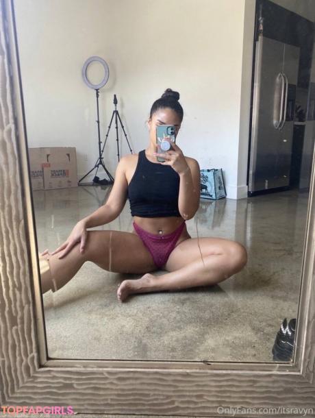 Ravyn nude leaked OnlyFans photo #11