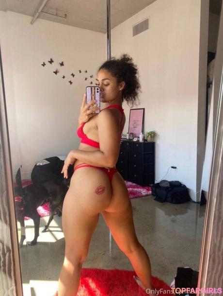 Ravyn nude leaked OnlyFans photo #50