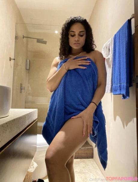 Ravyn nude leaked OnlyFans photo #93