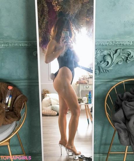Hanyuyen nude leaked OnlyFans photo #16