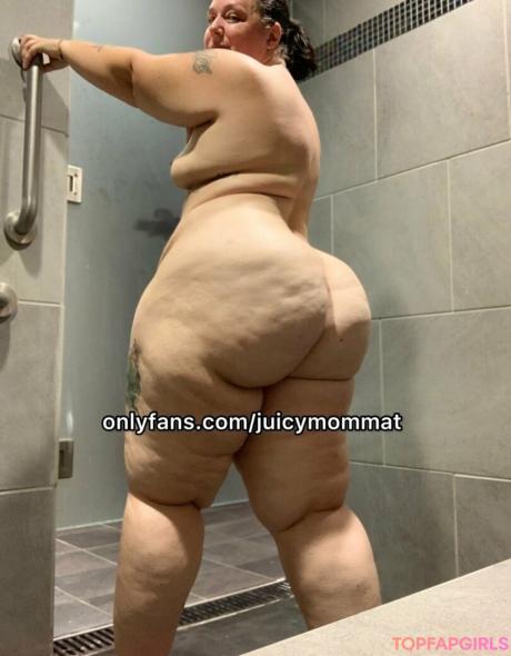 JuicymommaT nude leaked OnlyFans photo #43