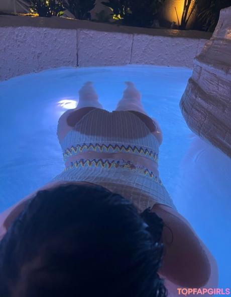 Kyliestepsister nude leaked OnlyFans photo #16