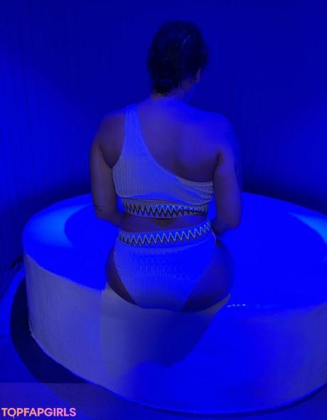 Kyliestepsister nude leaked OnlyFans photo #18
