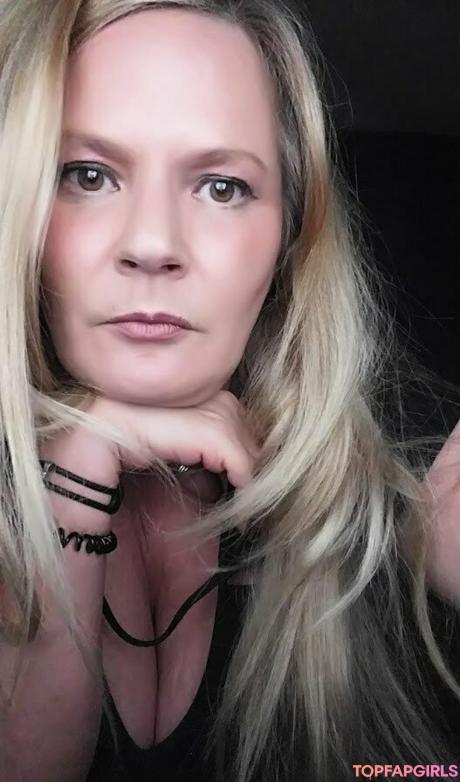 Uniquilyyours nude leaked OnlyFans photo #21