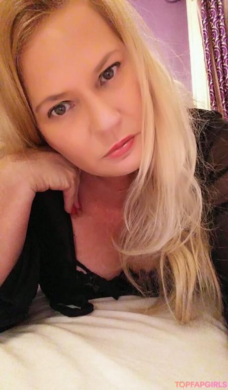 Uniquilyyours nude leaked OnlyFans photo #8