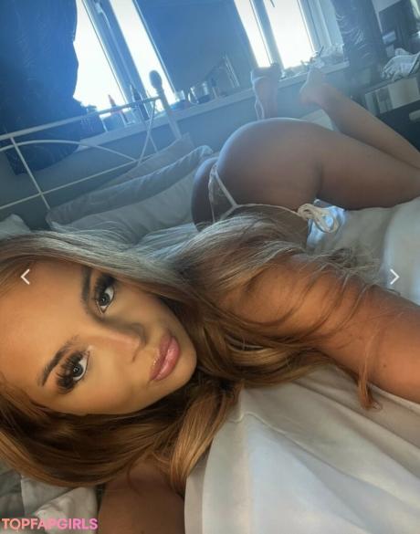 Chloe nude leaked OnlyFans photo #38