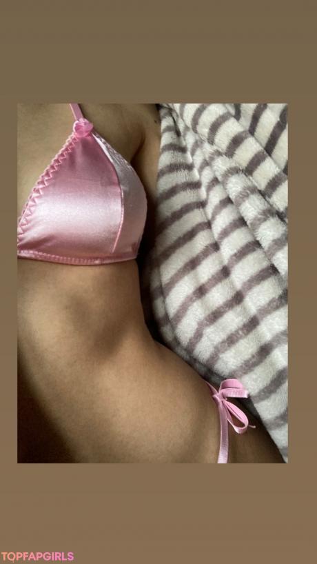Adorable nude leaked OnlyFans photo #11