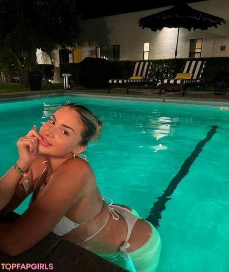 Emely nude leaked OnlyFans photo #4