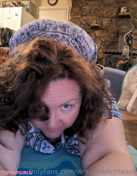 Vintagewitchteaze nude leaked OnlyFans photo #76