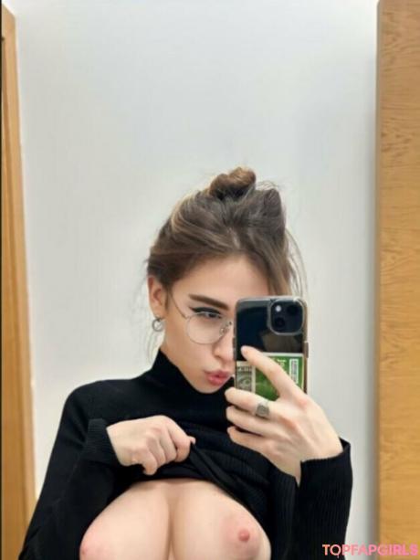 Claudia_nerdy nude leaked OnlyFans photo #109