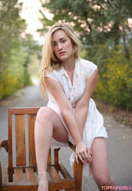 Ashley nude leaked OnlyFans photo #19