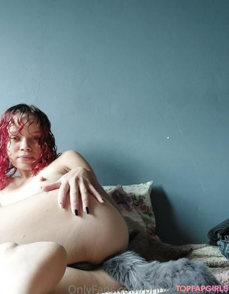 Madlineschulz nude leaked OnlyFans photo #62