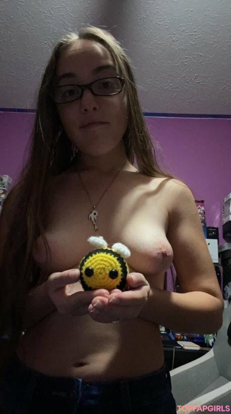 Leahrose12 nude leaked OnlyFans photo #12
