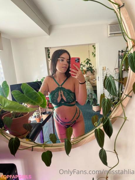 Misstahlia nude leaked OnlyFans photo #2