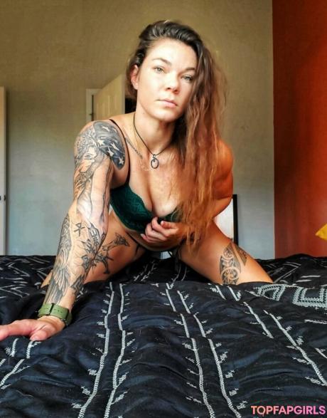 AmericanKat nude leaked OnlyFans photo #25
