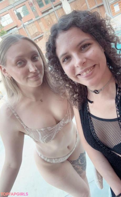Strawberrytallcakee nude leaked OnlyFans photo #3