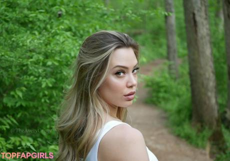 Avery nude leaked OnlyFans photo #103