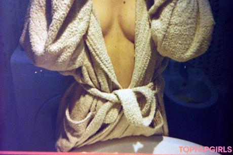 Alessandra nude leaked OnlyFans photo #2