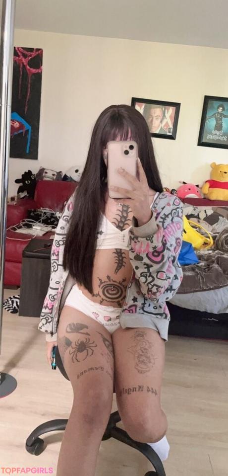 Cyber0v0 nude leaked OnlyFans photo #3
