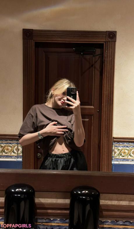 Pervokursnica nude leaked OnlyFans photo #62