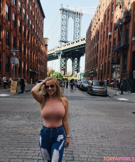 Taylor nude leaked OnlyFans photo #17
