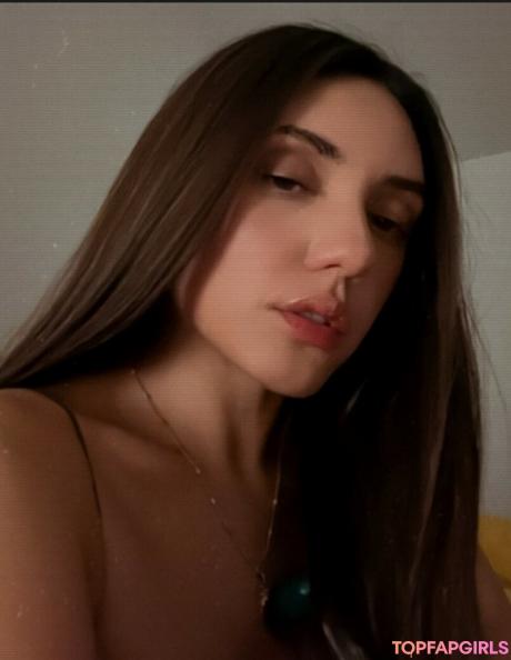 Alexandriavalentina nude leaked OnlyFans photo #4