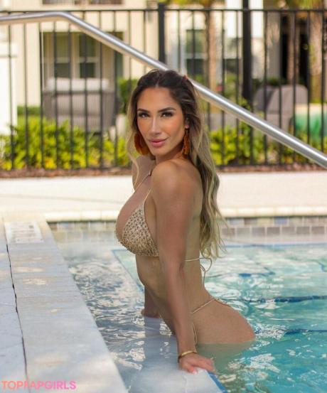 Alena nude leaked OnlyFans photo #22