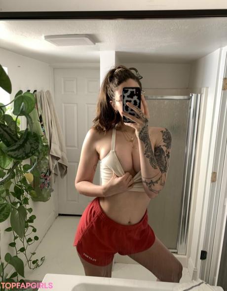 Allieoops nude leaked OnlyFans photo #15