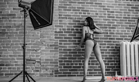 Aelastone nude leaked OnlyFans photo #19
