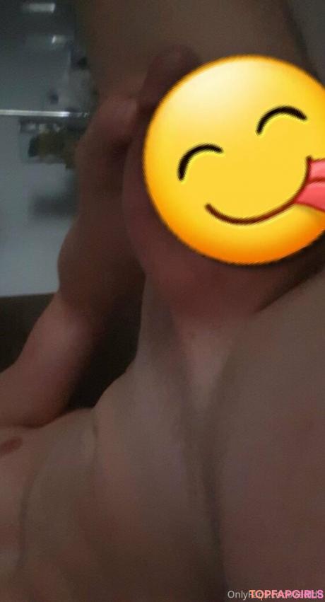 Zedldn nude leaked OnlyFans photo #4