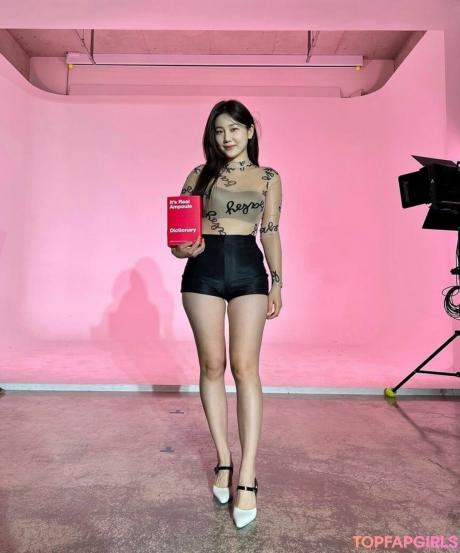 Lsoojung nude leaked OnlyFans photo #3