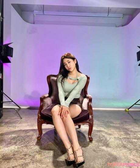 Lsoojung nude leaked OnlyFans photo #4
