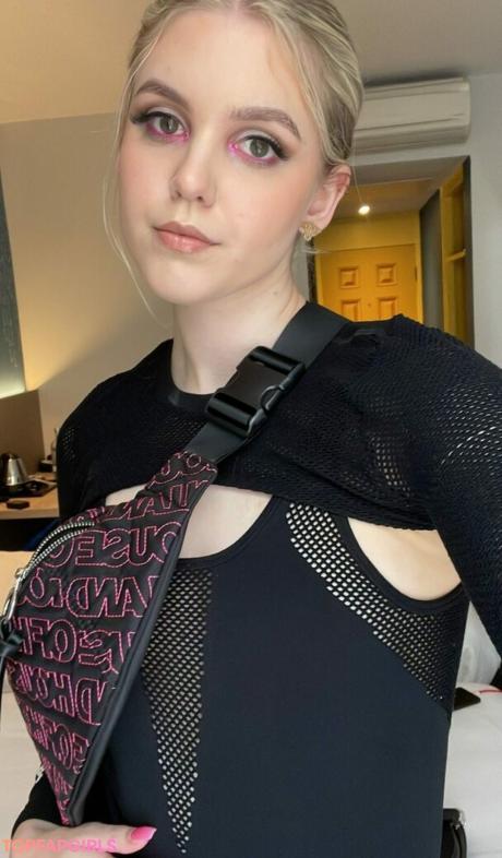 HoxieLoxie nude leaked OnlyFans photo #35